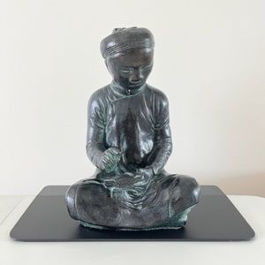 VINTAGE 1961 AUSTIN SCULPTURE - ASIAN MATHEMATICIAN